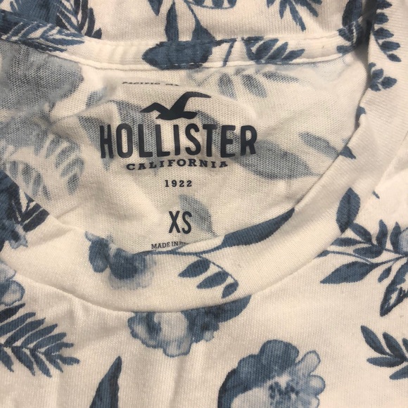 Hollister xs - Picture 2 of 3